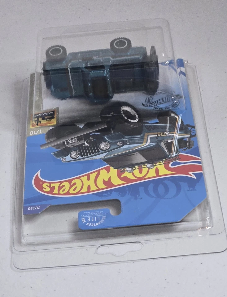 Jeepster Commando 67 Super Treasure Hunt Hot Wheels Foto 3 de 4