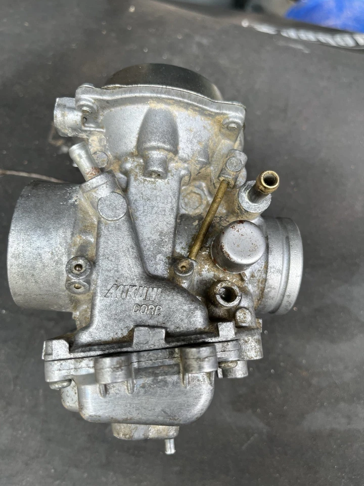 Carburador Polaris Sportsman 300 2008 4x4 ATV usado OEM Mikuni - piezas Foto 3 de 4