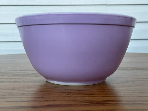 Vintage Pyrex 402 Painted Lilac Gumdrop Pastel Purple Bowl As Is At Own Risk