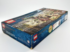 New Sealed Retired LEGO Pirates of the Caribbean: The Cannibal Escape (4182)