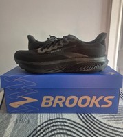 Brooks Ghost 17 Mens Road Running Shoes Black Size 8 UK Brand New