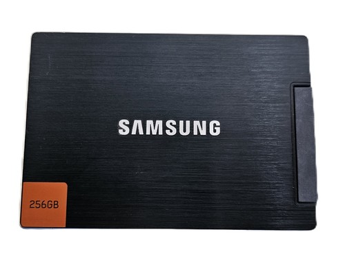 Samsung SSD 830 Series, 256 GB, intern, Sata, Model: MZ-7PC256, sehr gut