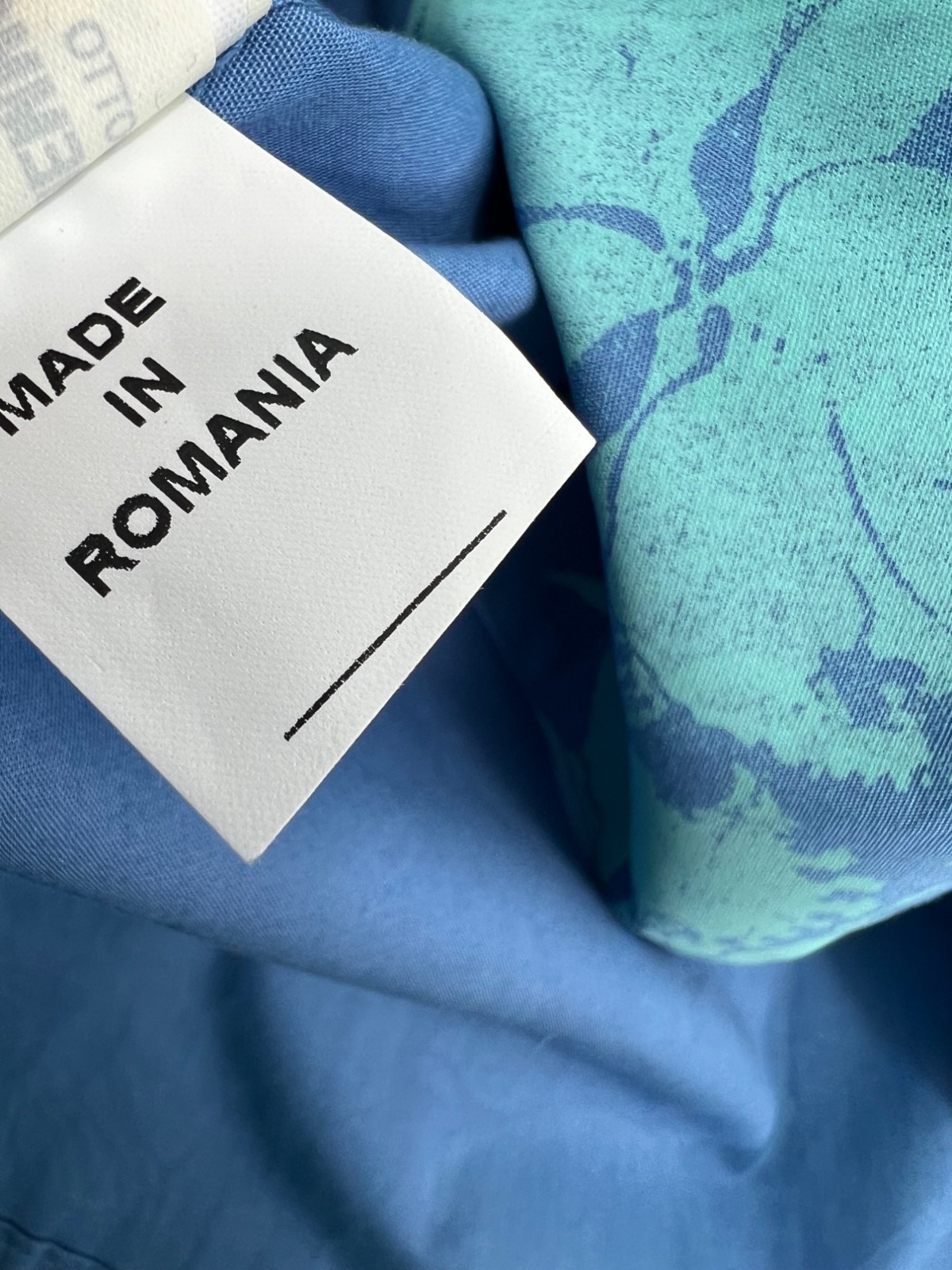 Valentino Jeans Hawaiian Shirt Mens Size 48 Medium M Blue Hibiscus 100% Cotton