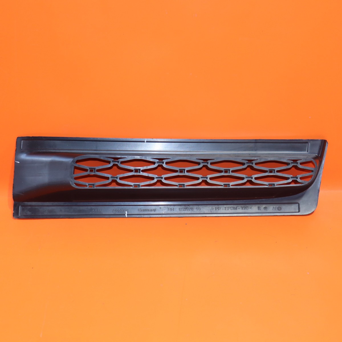 ROLLS ROYCE CULLINAN GRILLE RIGHT PASSENGER 2019 2020 2021 2022 51117448906 OEM