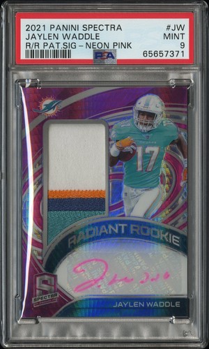 2021 PANINI SPECTRA RADIANT ROOKIE PATCH SIG JAYLEN WADDLE RC 13/15 PSA 9 AUTO
