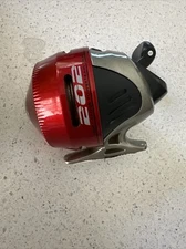 UNUSED ZEBCO 202 SPIN CAST FISHING REEL CLOSED FACE CASTING 202KR-GWK9 RED