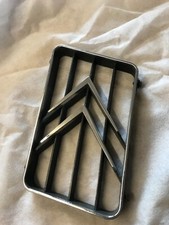 Citroen SM Bonnet air intake grille with chevrons