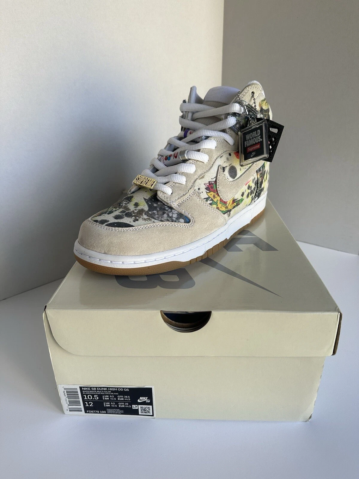 Taille 10,5   Nike Supreme x Dunk SB High Rammellzee avec bidon aérosol personnalisé Laclocks