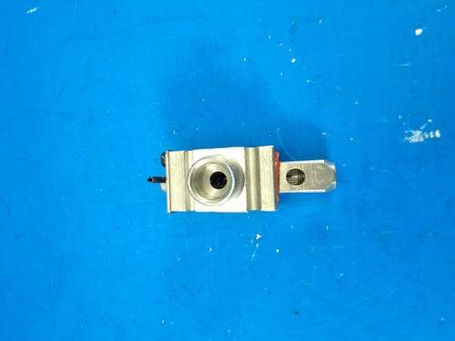 74009873 Jenn-Air Oven Gas Valve;A6-3c - Picture 2 of 6