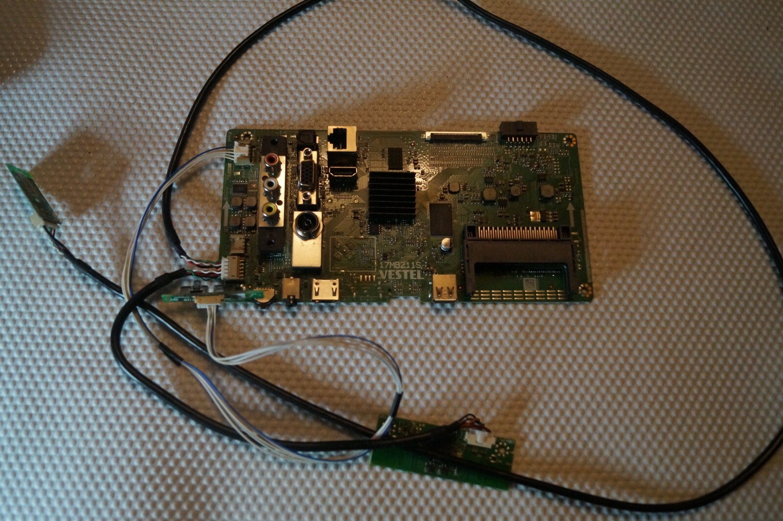 MAIN BOARD 17MB211S 23500852 FOR 43"" POLAROID P43FP0118A TV, VES430UNDL-2D-N12