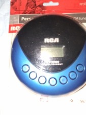RCA CD PL YER am/ fm tuner