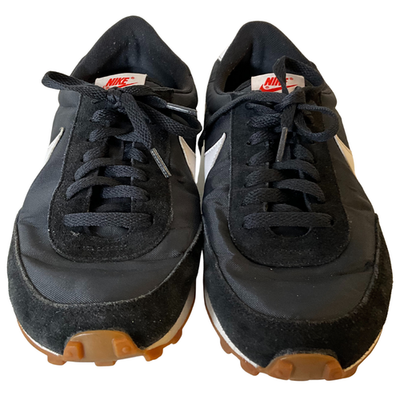 nike daybreak gum sole