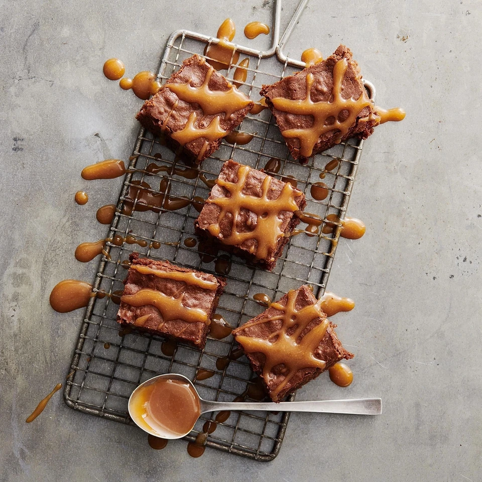 BETTY BOSSI Brownies & Brookies, Buch + Backform Brownies - Kombi Keramik - Bild 4 von 4