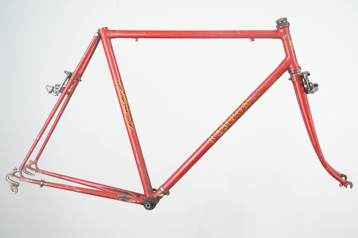 UMBERTO DEI STEEL FRAME VINTAGE ROAD RACING BIKE ITALIAN LUGS 50S