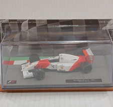 DeAgostini 1/43 F1 Machine Collection - McLaren MP 4/8 - 1993 Ayrton Senna (9)