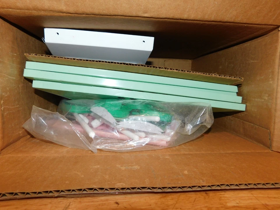 NUEVO Heath Aluminio 12 Habitaciones Deluxe Púrpura Martin Birdhouse, 10/33 Foto 3 de 3