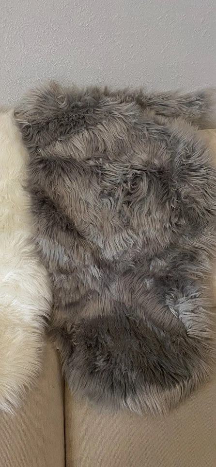 Alfombra de piel sintética gris decoración del hogar 25 x 40 Foto 3 de 3