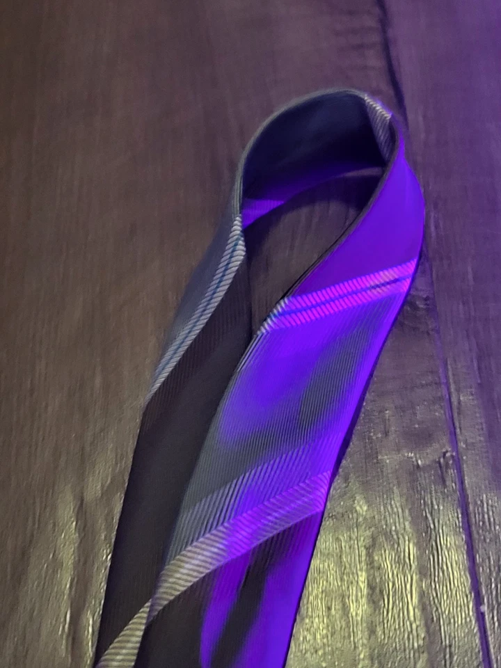 Vince Camuto дизайнерский галстук почти как новый/очень хорошо - Изображение 3 из 4