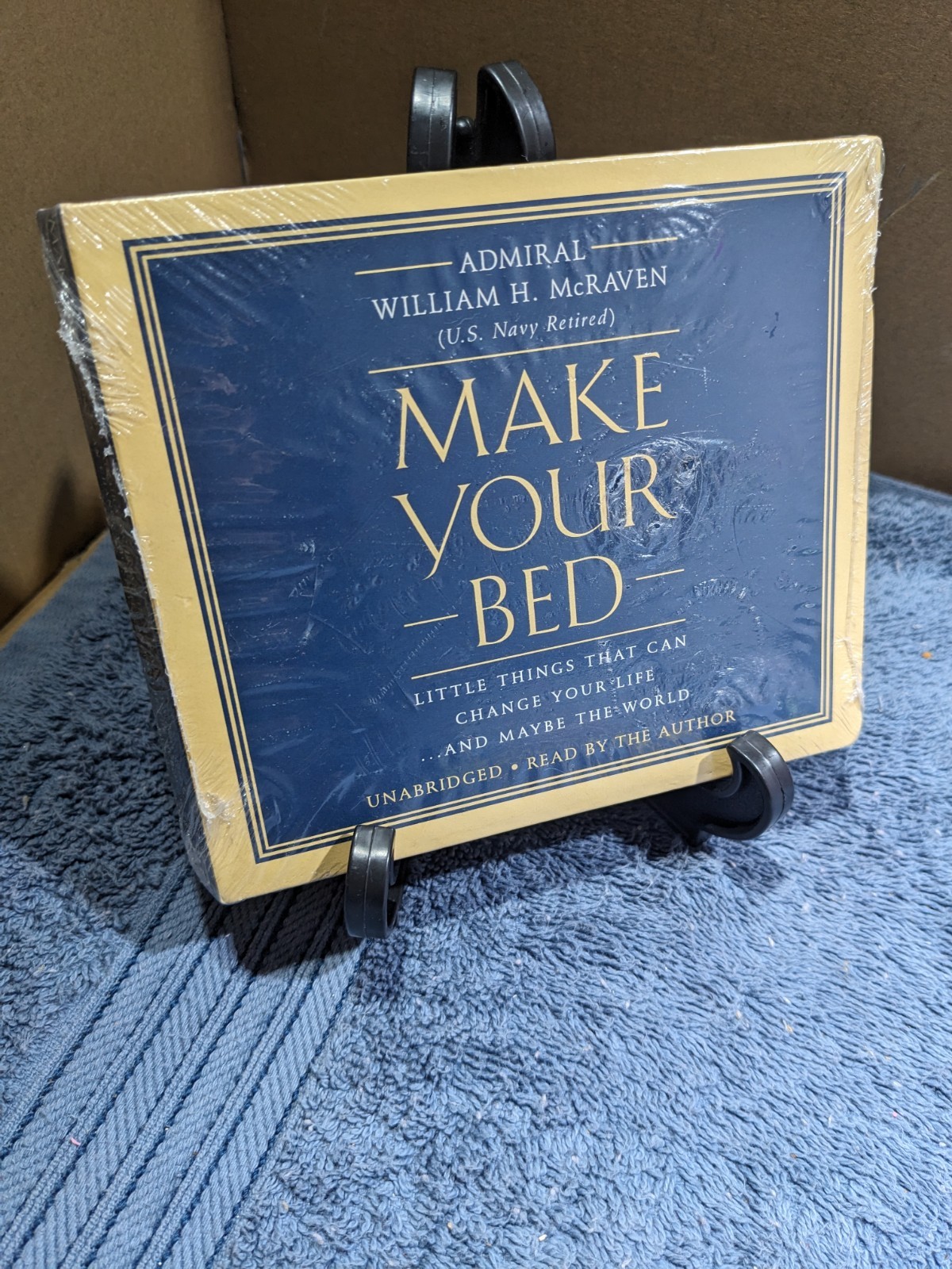 NEW Make Your Bed : Little Things That Can Change Your Life... and Maybe the