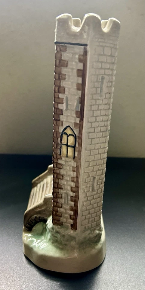 KEYSTONE POTTERY King's Gate Caenarvon 1969 Prince Charles Investiture Decanter - Image 3 of 4