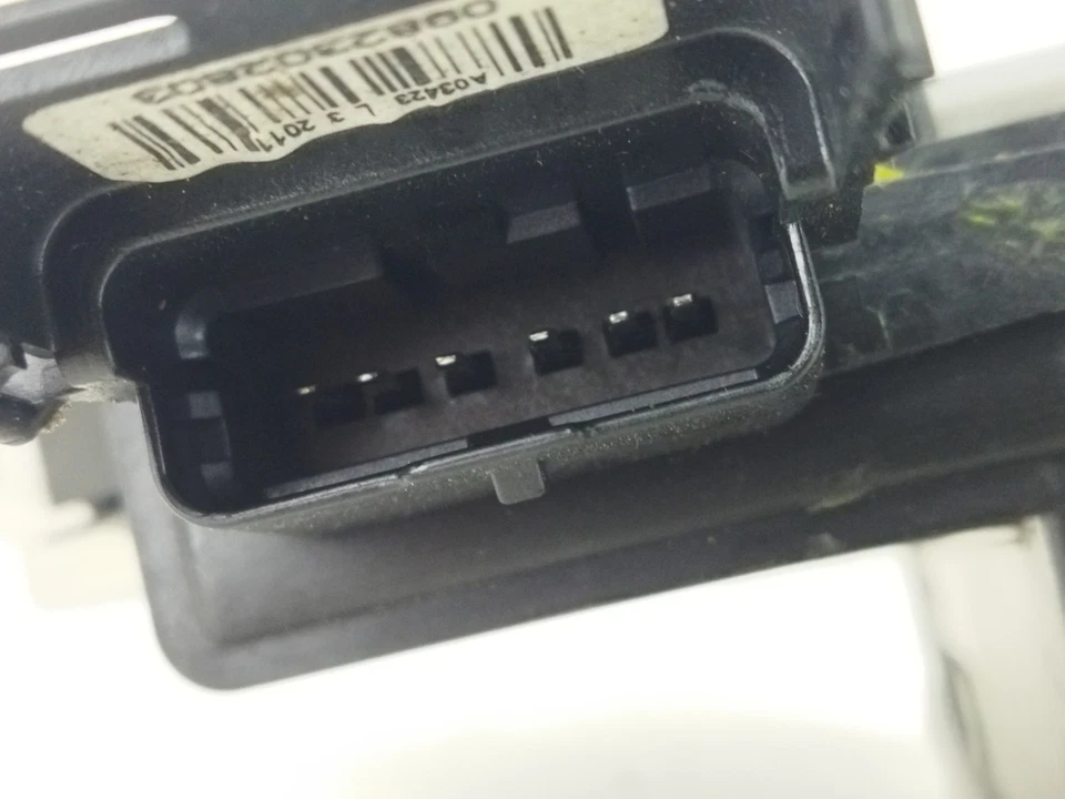 7261X1559I3 FRONT RIGHT DOOR LOCK / 126204 FOR PEUGEOT RCZ 2.0 HDI - Image 4 of 4