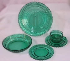 Indiana Glass CHRISTMAS CANDY Teal Green 5 Piece Place Setting Holiday Table  