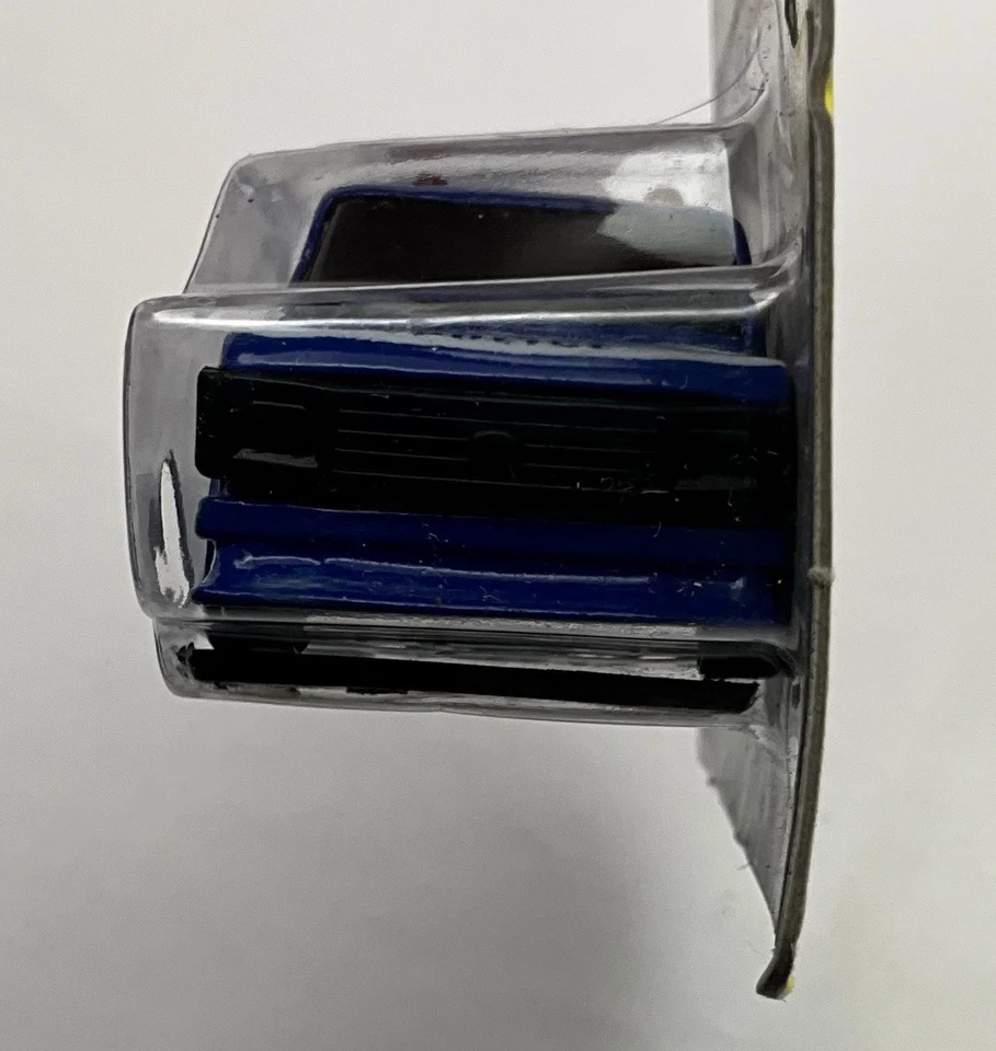 1996 Matchbox Lights & Sounds S.W.A.T. Ford Super Van - *Read - Image 4 of 4