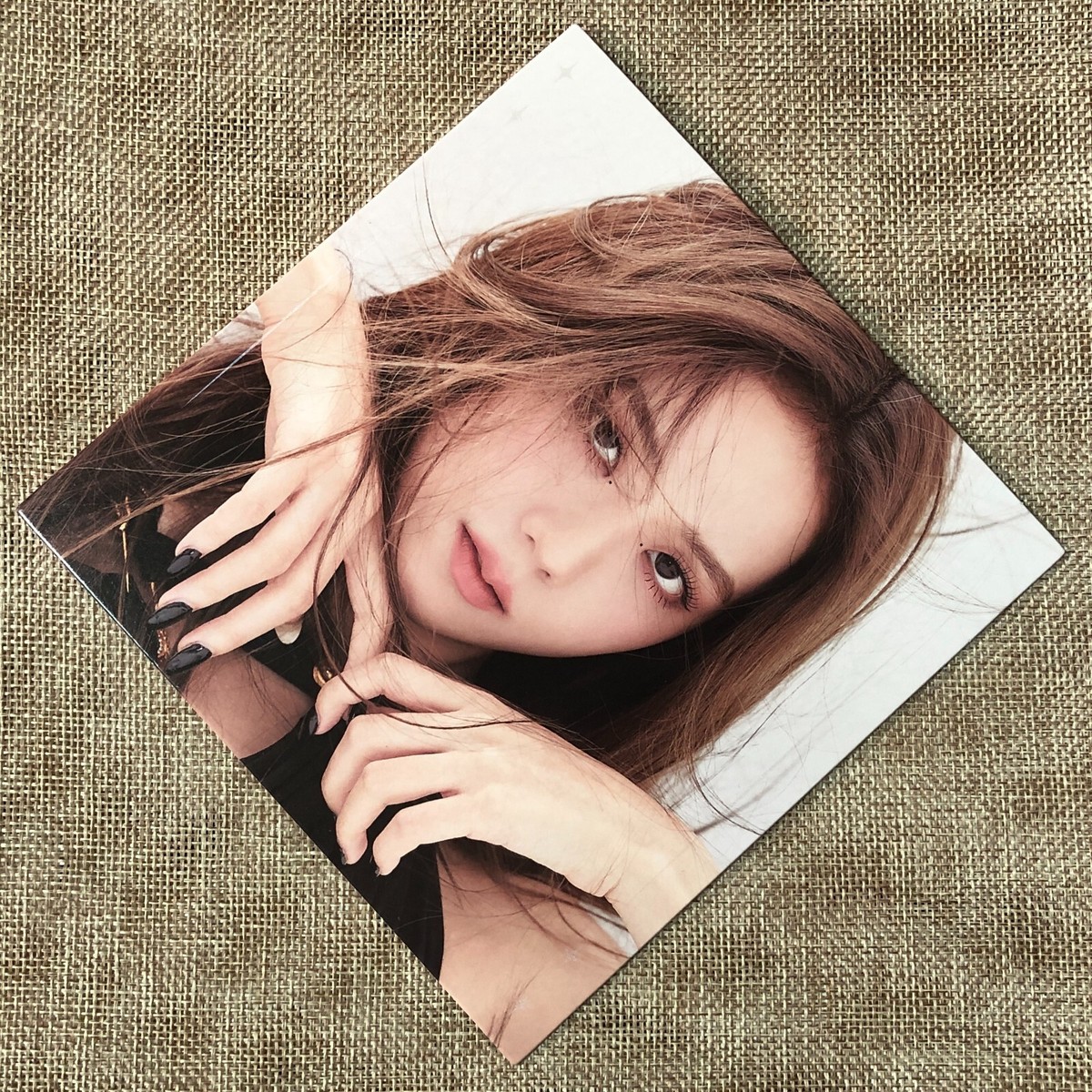 BLACKPINK JISOO [ THE ALBUM ] Official Postcard, Ver. 2 / New