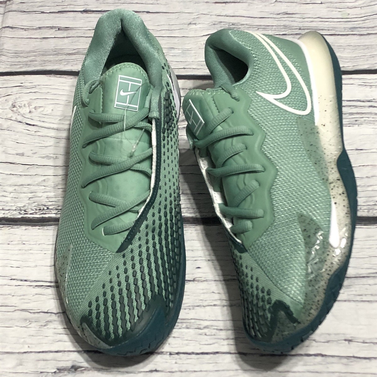 air zoom vapor cage 4 women's