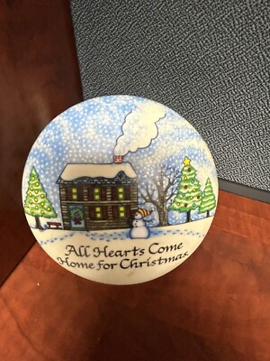 Vintage Trinket box '' All hearts Come Home for Christmas''