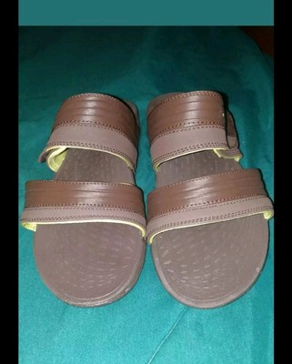 Womens New Balance Sandals flips Slip 