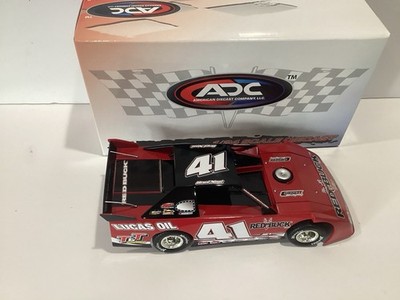 1/24 ADC Brad Neat #41 Lucas Oil Red Buck 2010 Dirt Late Model