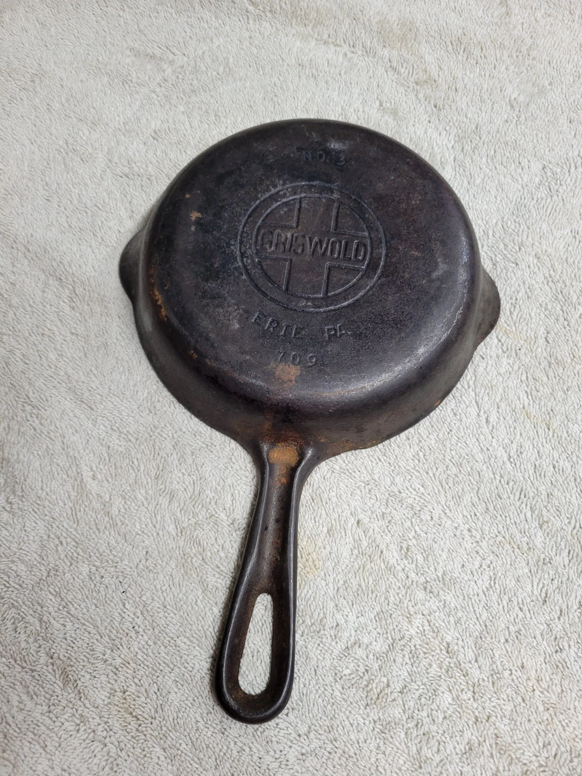 Vintage Griswold #3 Big Logo Double Spout 709 Cast Iron Skillet