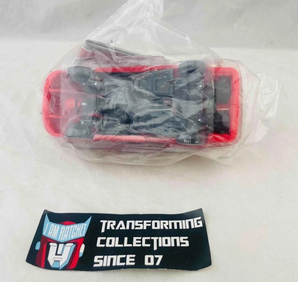 Transformers 2007 Universe Chevy Aveo Swerve Exclusive Sealed - Image 2 of 2