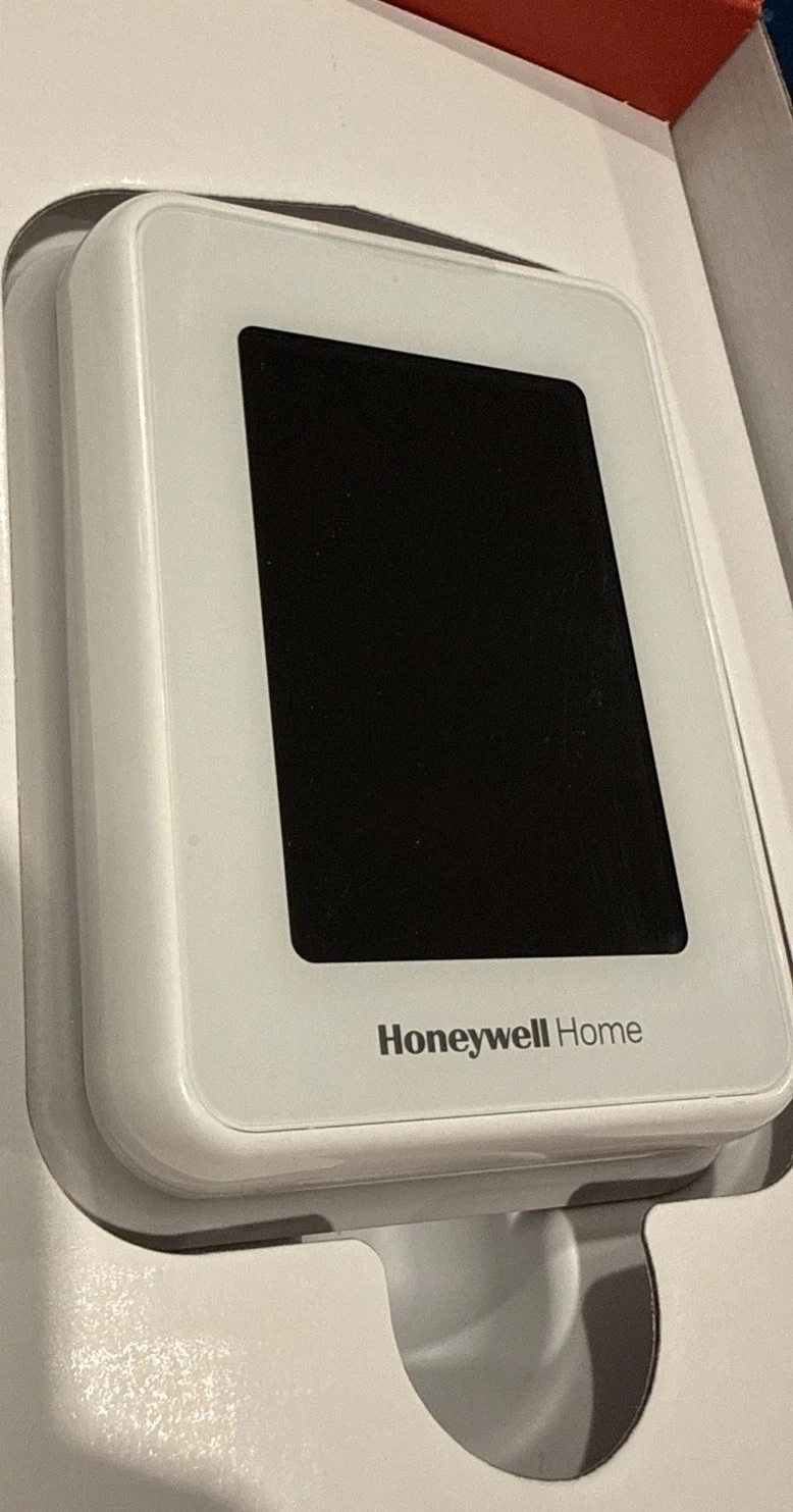 Honeywell Home T9 WiFi Smart Thermostat Touchscreen with Smart Room Sensor