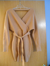 NWT'S ZESICA WOMEN'S TAN LONG SLEEVE VEE NECK SWEATER DRESS W/TIE BELT -SZ SMALL