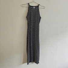 Old Navy striped maxi dress, size S, gently used, good condition.