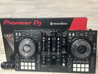 Pioneer DJ DDJ 800 Rekordbox DJ Controller With Original Box