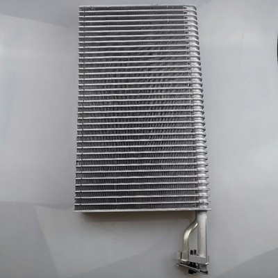 Evaporator Core and Accessories C00013630 for SAIC MAXUS V80 Standard Size