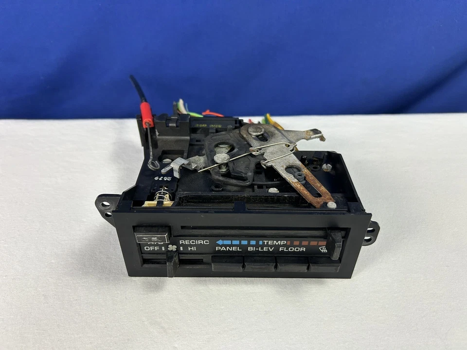 MOPAR 1987-1996 Dodge Dakota aire acondicionado calefacción control de clima OEM 3849763 58024 Foto 2 de 4