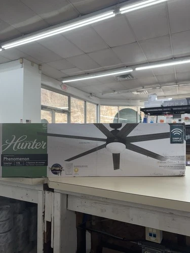 Hunter Phenomenon 70 LED Phenomenon 70" 7 Blade Smart LED Indoor - Black - Picture 3 of 3