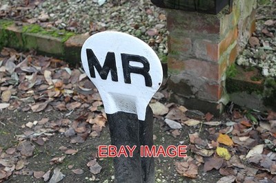 PHOTO  MIDLAND RAILWAY BOUNDARY MARKER CLOWNE AND BARLBOROUGH STATION