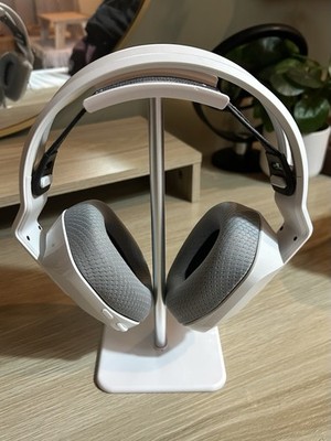 Logitech G733 White & Gray USB-C Over-Ear Gaming Headset Headband