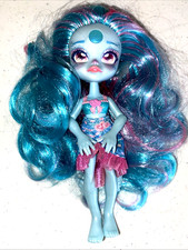 Magic Mixies Pixlings 6  Marena The Mermaid Fashion Doll / Doll Only