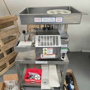 PATTY-O-MATIC AUTOMATIC BURGER FORMER W/ TABLE MODEL # 330A