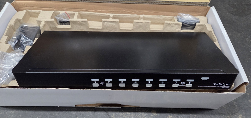 StarTech SV831DUSBU 8-Port 1U Rack Mount VGA USB KVM Switch 8 Cables | eBay