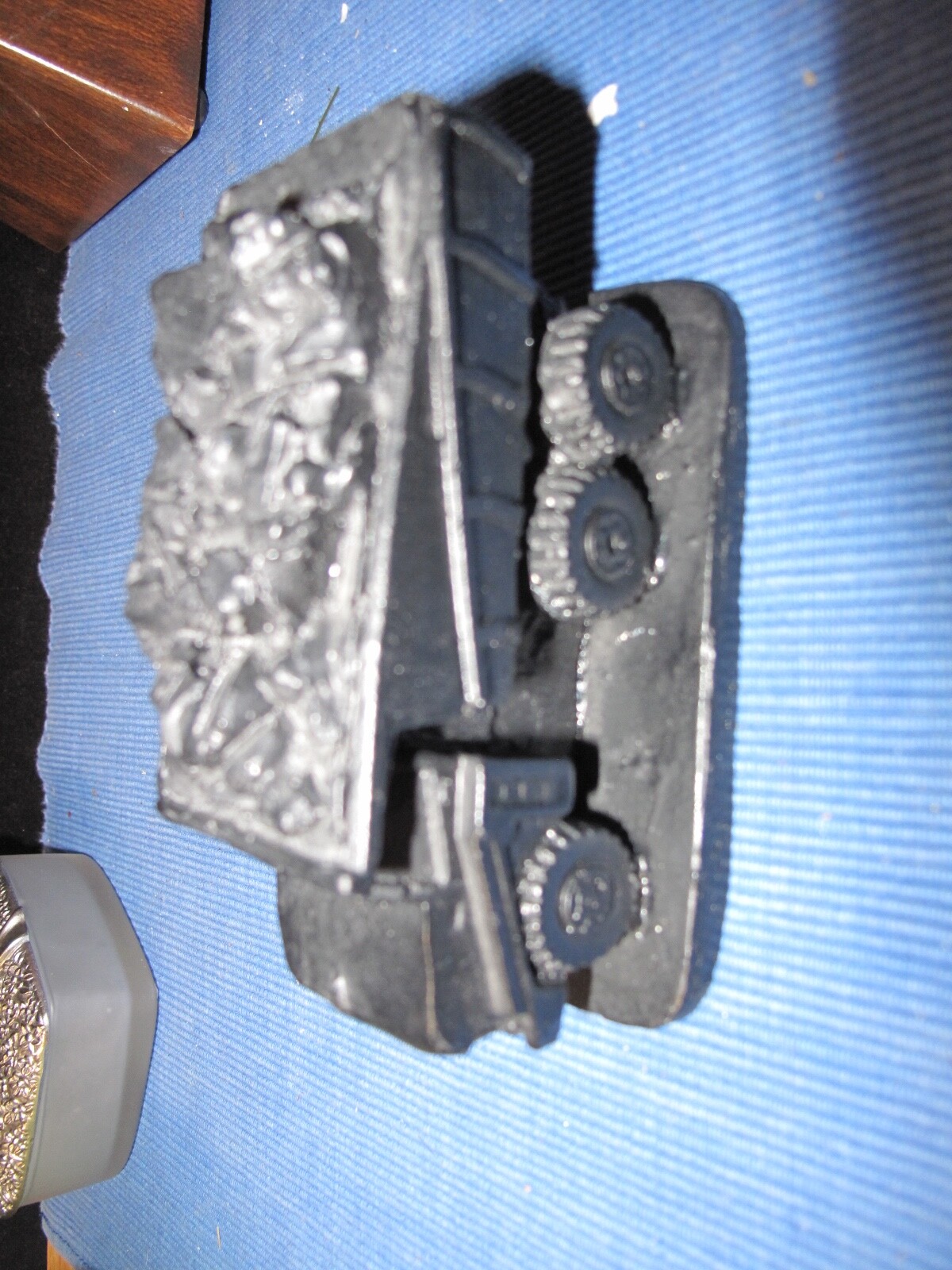 Picture 4 of 8