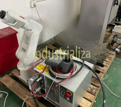 IRB120-3/0.6 ABB ROBOT WITH IRC5 CONTROLLER, TEACHING PENDANT AND CABLE, 220V