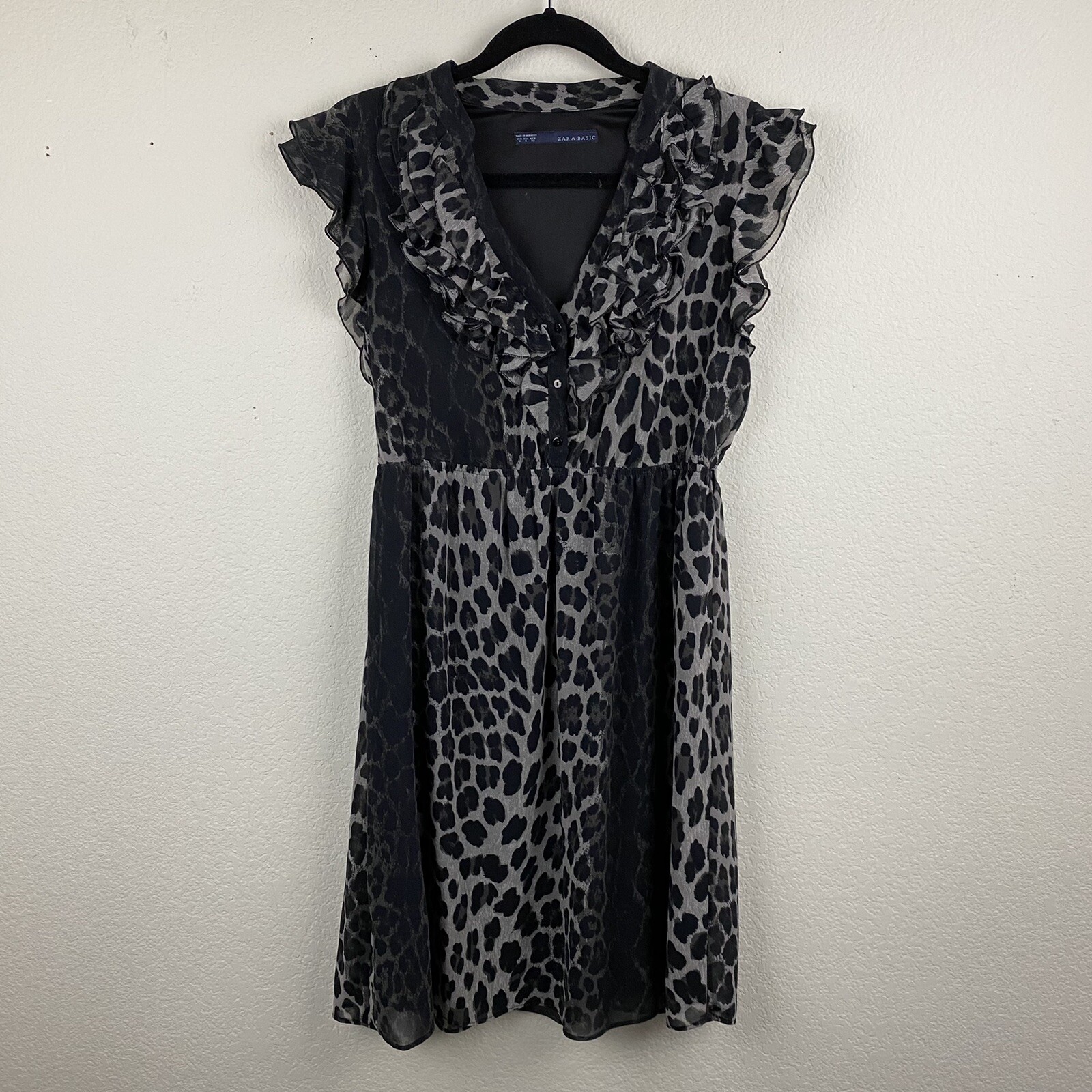 ZARA BASIC Animal Print Ruffle Flutter Sleeve MED… - image 1