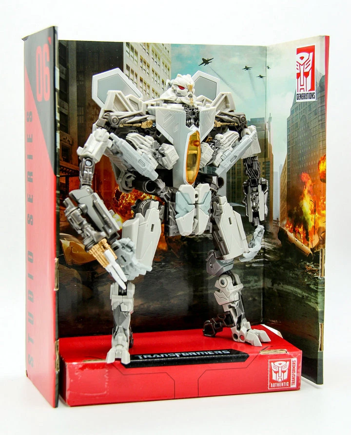 Transformers Studio Series SS06 Starscream Action Figure 7" Toy Doll New in Box - Image 3 of 4